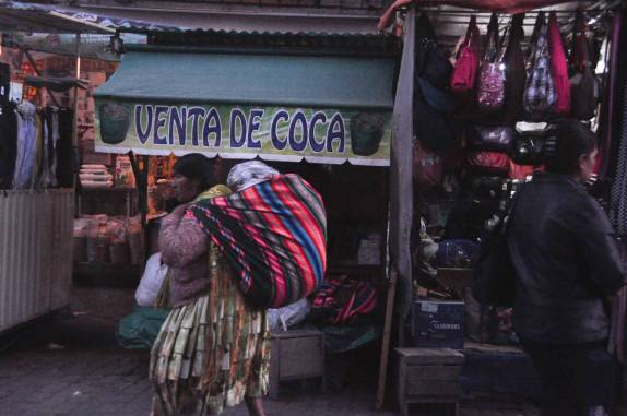 Loja de venda de coca. Estamos em La Paz, Bolívia!